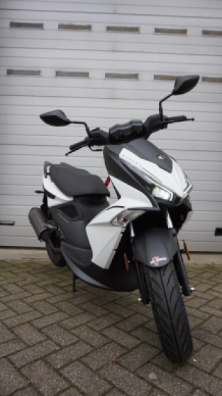 Kymco Super 8 R Euro 5+