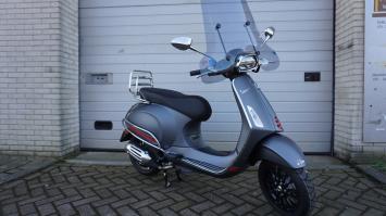 Vespa Sprint Titanium Special Euro 5