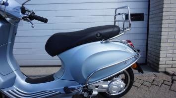 Vespa Primavera Grigio mat Special E5