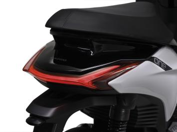 Piaggio One+ 2025 Elektrisch